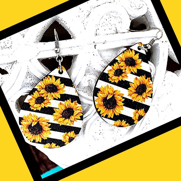 Sunflower Stripe Teardrop Lightweight Wooden NWT - Picture 7 of 7